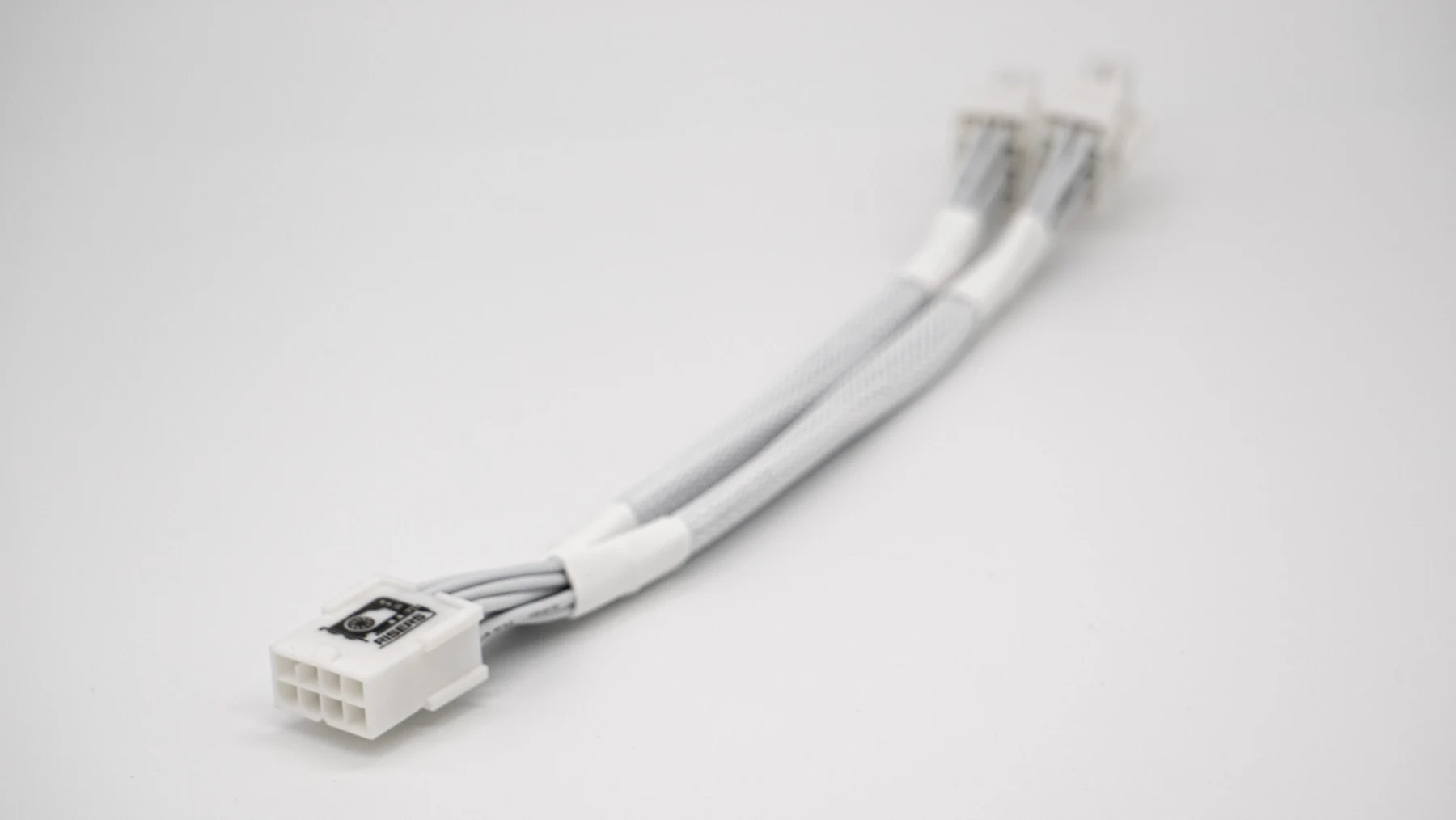 White 8-Pin to Dual 8-Pin (6+2) Splitter – Sleeved Extension Cable – 9 Inches